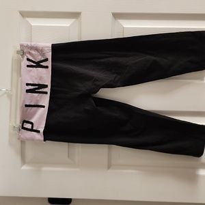 VS pink yoga pants
